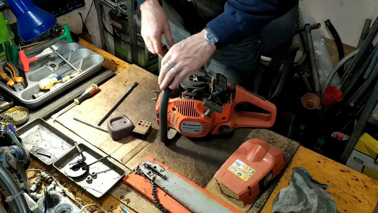 Не заводится бензопила: почему нет искры на хускварна (husqvarna), штиль-250 и макита, не запускается на холодную и горячую - причины и способы устранения