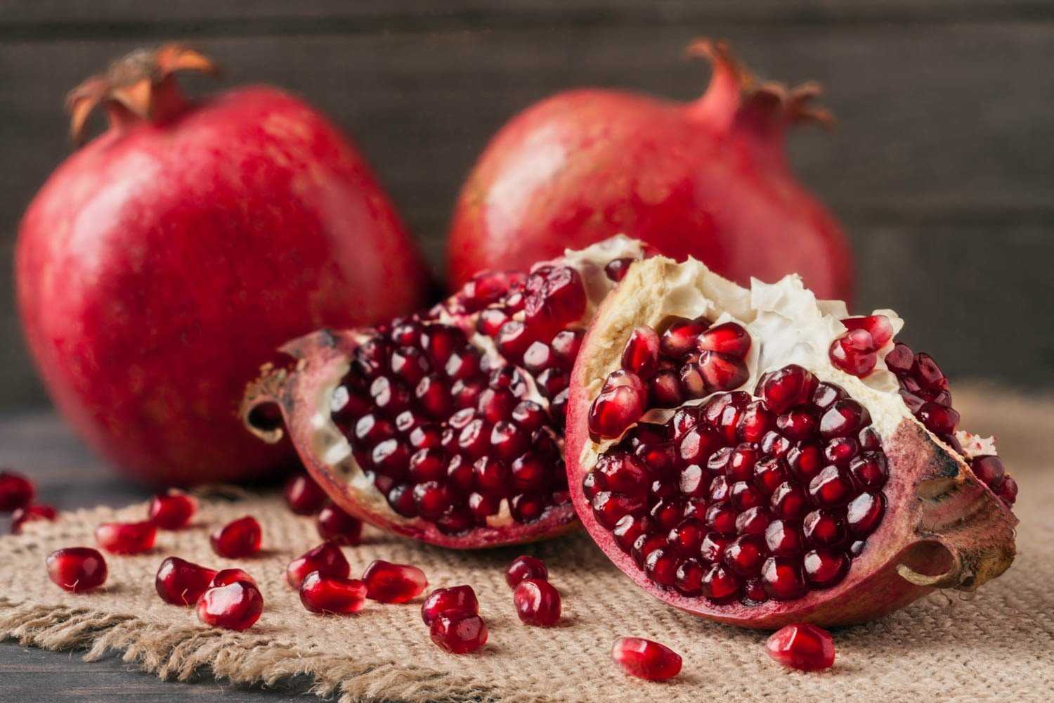 Фрукт гранат: польза, вред, рецепты, как выбрать и почистить